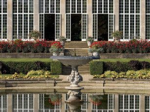 Картинка города фонтаны