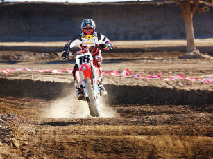 Картинка спорт мотокросс