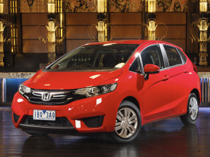 Картинка автомобили honda jazz au-spec 2014г красный