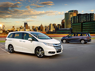 Картинка автомобили honda odyssey v 2013г