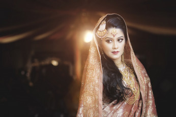 Картинка девушки -unsort+ брюнетки +шатенки индианка