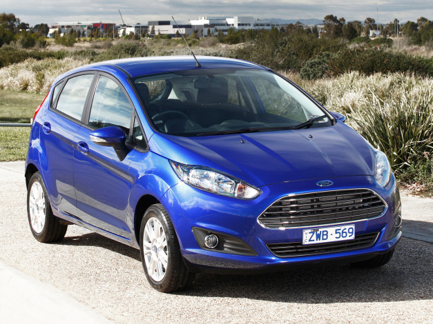 Обои картинки фото автомобили, ford, 5-door, fiesta, 2013г, au-spec, синий
