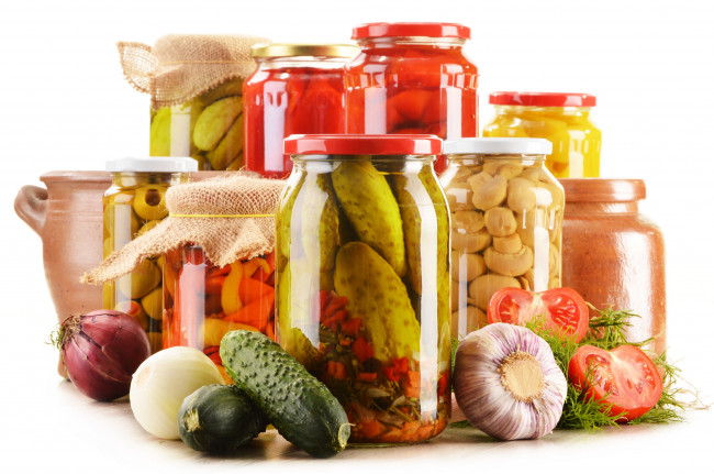 Обои картинки фото еда, овощи, банки