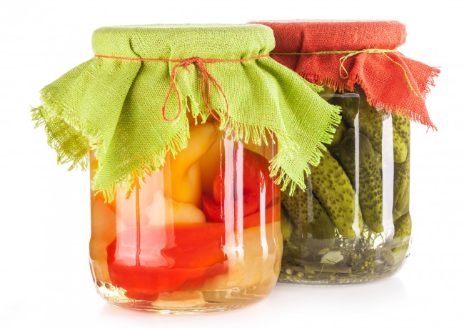 Обои картинки фото еда, овощи, огурцы, перец