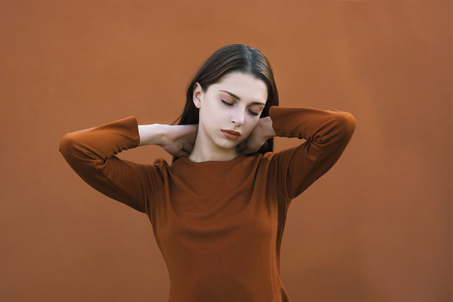 Обои картинки фото девушка, девушки, -unsort , брюнетки, темноволосые, модель