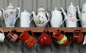 Картинка разное посуда +столовые+приборы +кухонная+утварь кружки кофейники