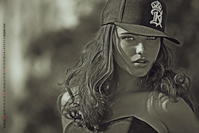 Обои картинки фото календари, компьютерный дизайн, кепка, девушка, бейсболка, женщина, взгляд, calendar, 2019