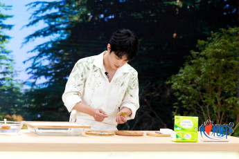 Картинка мужчины xiao+zhan актер рубашка шоу еда