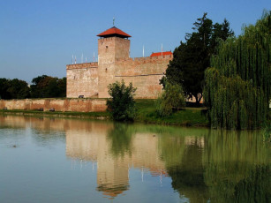 обоя города, дворцы, замки, крепости