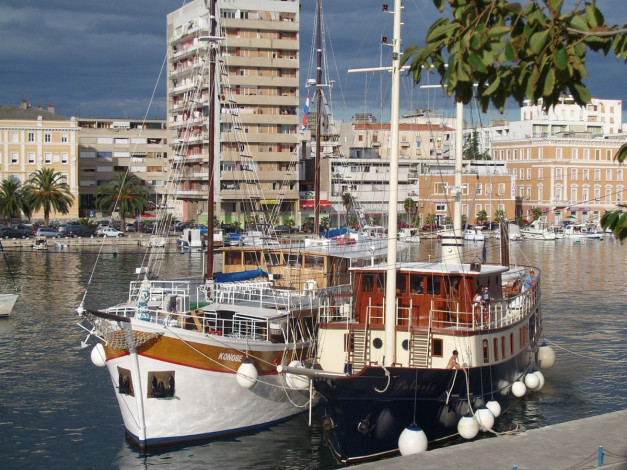 Обои картинки фото корабли, разные, вместе