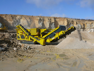 Картинка техника строительная карьер