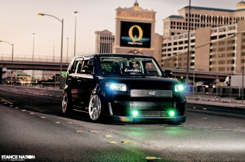 Картинка автомобили scion xb