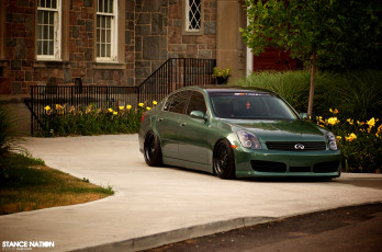 Картинка автомобили infiniti sedan