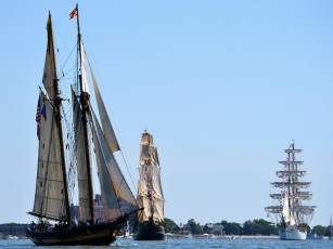 Картинка корабли парусники море