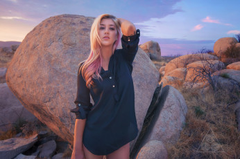 Картинка Lauren+Lunday девушки камни рубашка