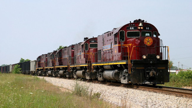 Обои картинки фото техника, поезда, дизельэлектровозы, сцепка, товарный, состав