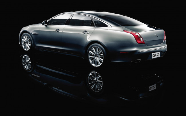 Обои картинки фото jaguar, автомобили, изящество, красота