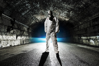 Картинка разное люди противогаз