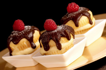 Картинка еда пирожные кексы печенье малина