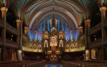 Картинка интерьер убранство роспись храма костел