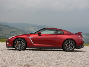 Картинка автомобили nissan datsun uk-spec gt-r красный 2014г r35