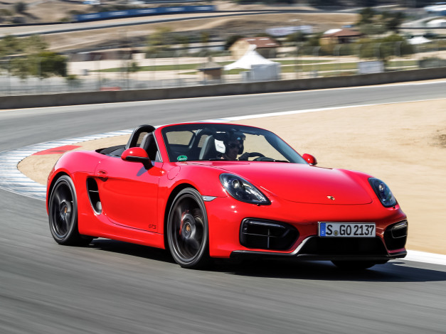 Обои картинки фото автомобили, porsche, boxster, красный, 2014г, 981, gts
