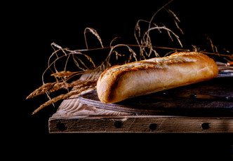 Картинка еда хлеб +выпечка батон выпечка ложка