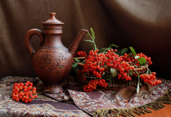 обоя еда, рябина, ягоды, натюрморт, кувшин, осень