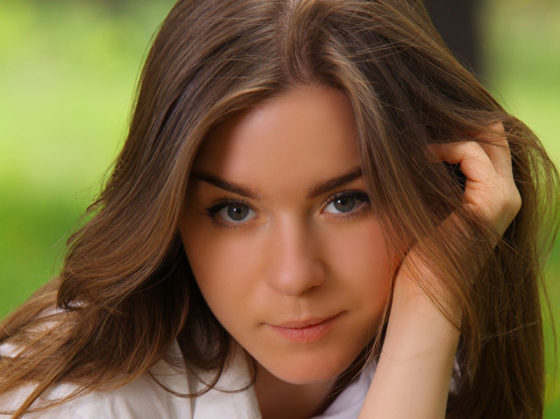 Обои картинки фото lily c, девушки, анастасия пантелеева ,  raisa,  natalia e, макияж, шатенка, lily, c, взгляд, красотка, анастасия, пантелеева, поза, модель, девушка