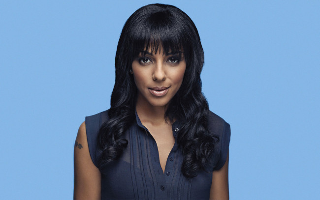 Обои картинки фото marsha thomason, девушки, marsha, thomason, портрет, лицо, девушка, брюнетка, мулатка, красотка, взгляд, макияж, актриса, кино, поза, жгучая, сексуальная