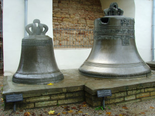 Картинка города памятники скульптуры арт объекты