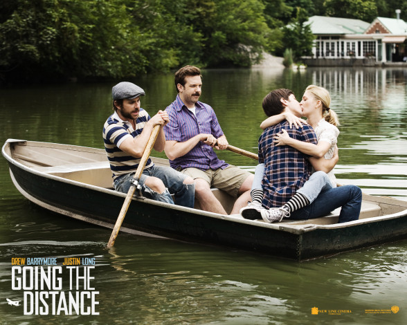 Обои картинки фото going, the, distance, кино, фильмы