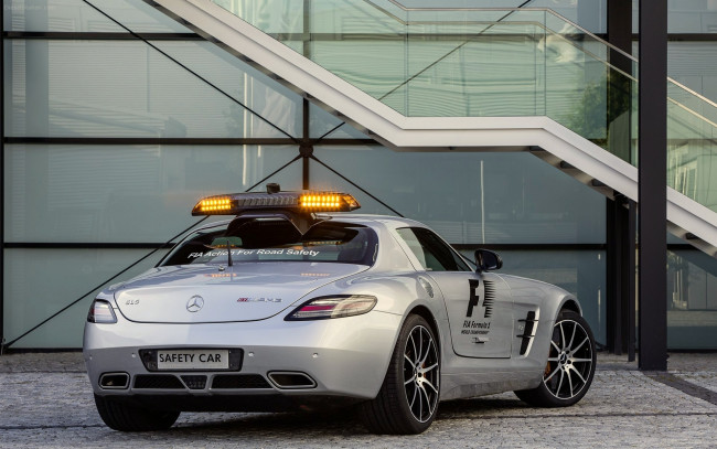 Обои картинки фото автомобили, mercedes, benz, official, mercedes-benz, sls, amg, gt, safety, f1