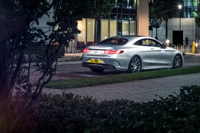 Обои картинки фото автомобили, mercedes-benz, amg, s, 63, серый, coupе, uk-spec, c217, 2014г