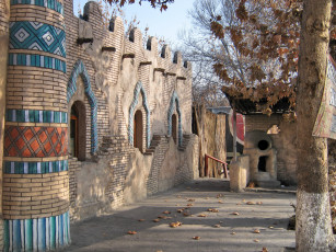 Картинка тихий+уголок города -+улицы +площади +набережные восток осень кафе ташкент