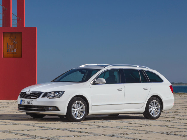 Обои картинки фото автомобили, skoda, greenline, 2013г, combi, superb