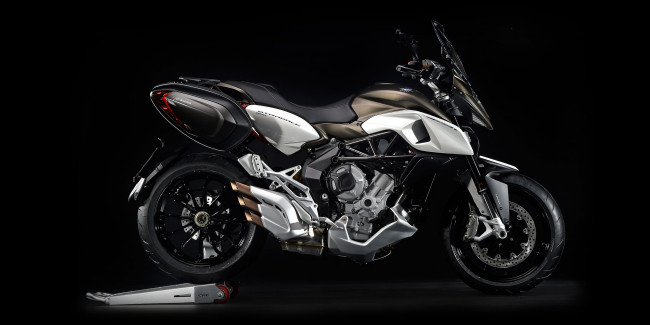 Обои картинки фото мотоциклы, mv agusta, augusta