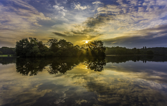 Обои картинки фото природа, реки, озера, река, лес