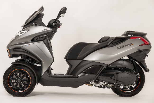 Обои картинки фото мотоциклы, мотороллеры, peugeot