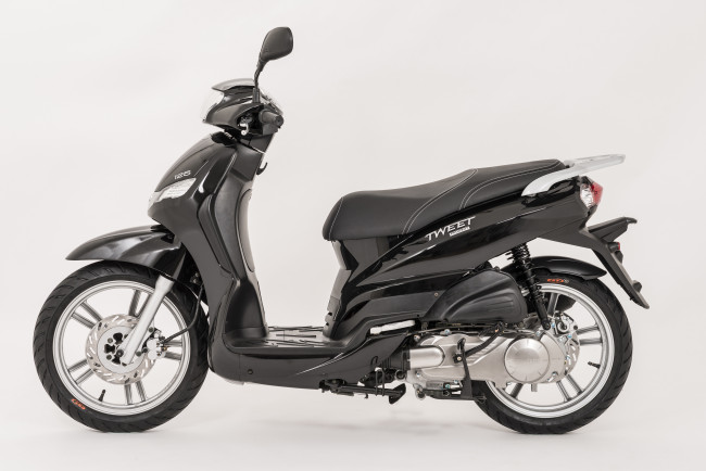 Обои картинки фото мотоциклы, мотороллеры, peugeot