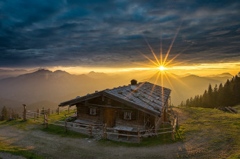 Картинка города -+пейзажи простор