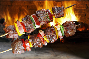Картинка еда шашлык +барбекю шампур овощи мясо