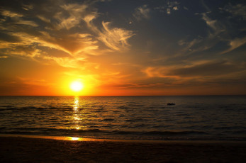 Картинка природа восходы закаты облака солнце горизонт океан