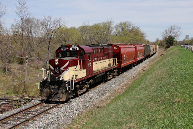 Обои картинки фото техника, поезда, дорога, локомотив, состав, железная