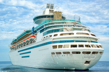 Картинка majesty+of+the+seas корабли лайнеры лайнер круиз