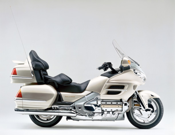 Обои картинки фото мотоциклы, honda