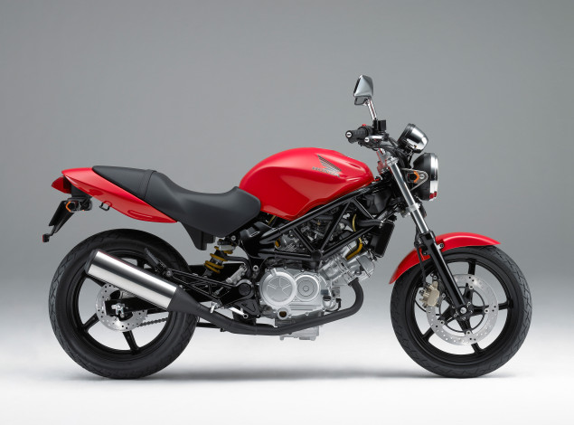 Обои картинки фото мотоциклы, honda