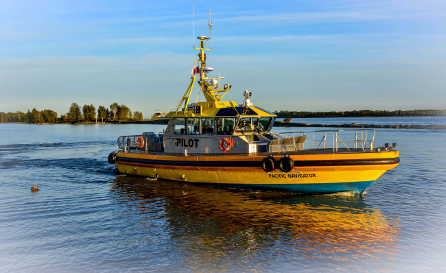 Обои картинки фото корабли, катера, лоцман