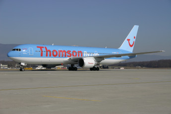 Картинка авиация пассажирские+самолёты аэродром пассажирский самолёт