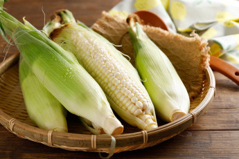 Картинка еда кукуруза корзина капли